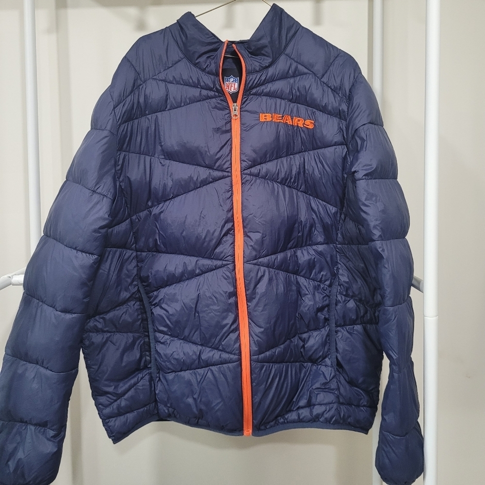 NFL Chicago Bears Puffer Jacket. XL